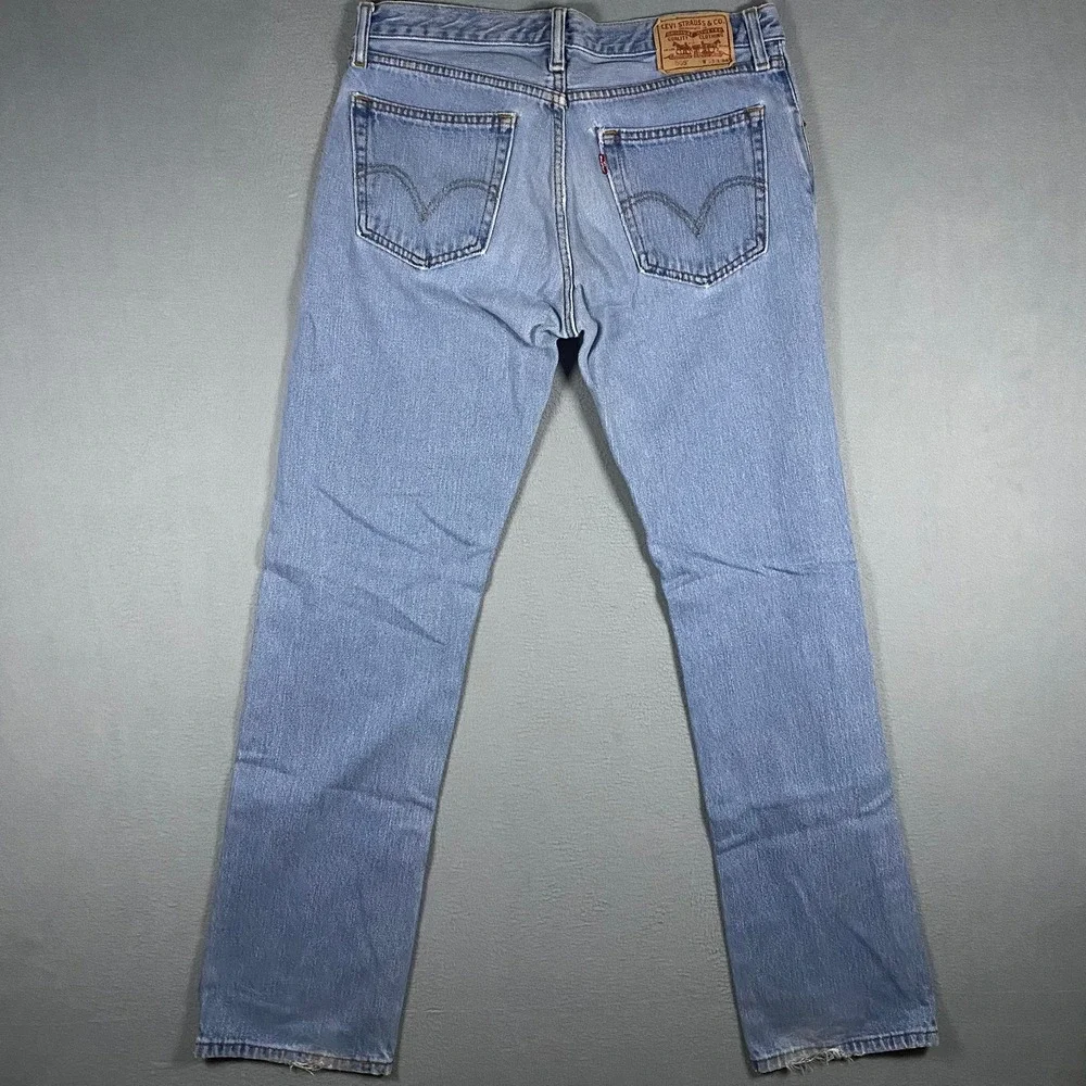 Y2K Levis 505 Straight Fit Jeans Mens 33x34 Light Wash Blue Denim Distressed